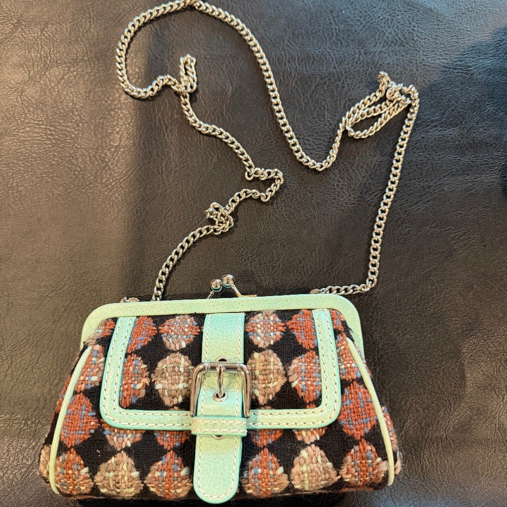 Isabella Flore Wallet Wristlet Clutch